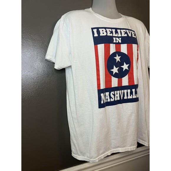 I Believe in Nashville Shirt Mens XL White Graphic Tennessee Tri Star Flag TN - Picture 2 of 6